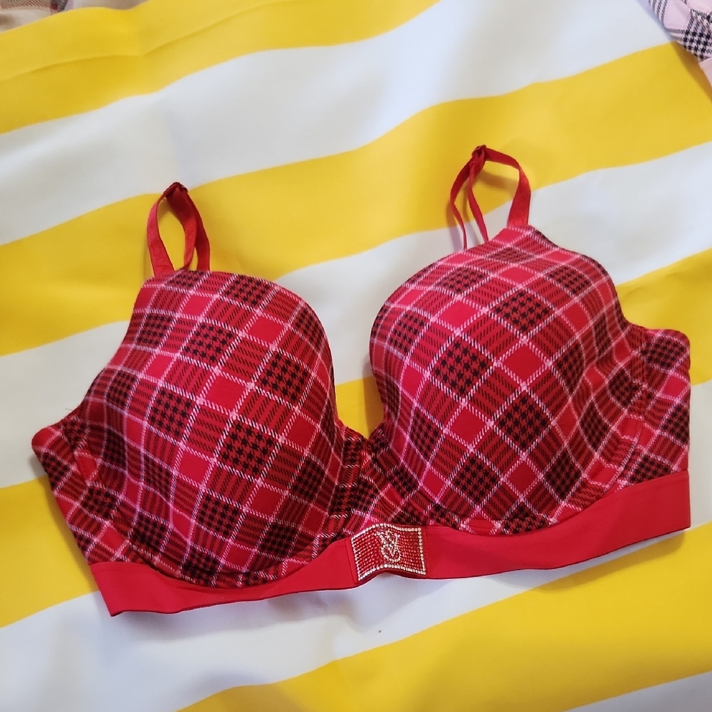 Victoria's Secret Vibrant Red Checkered Bra